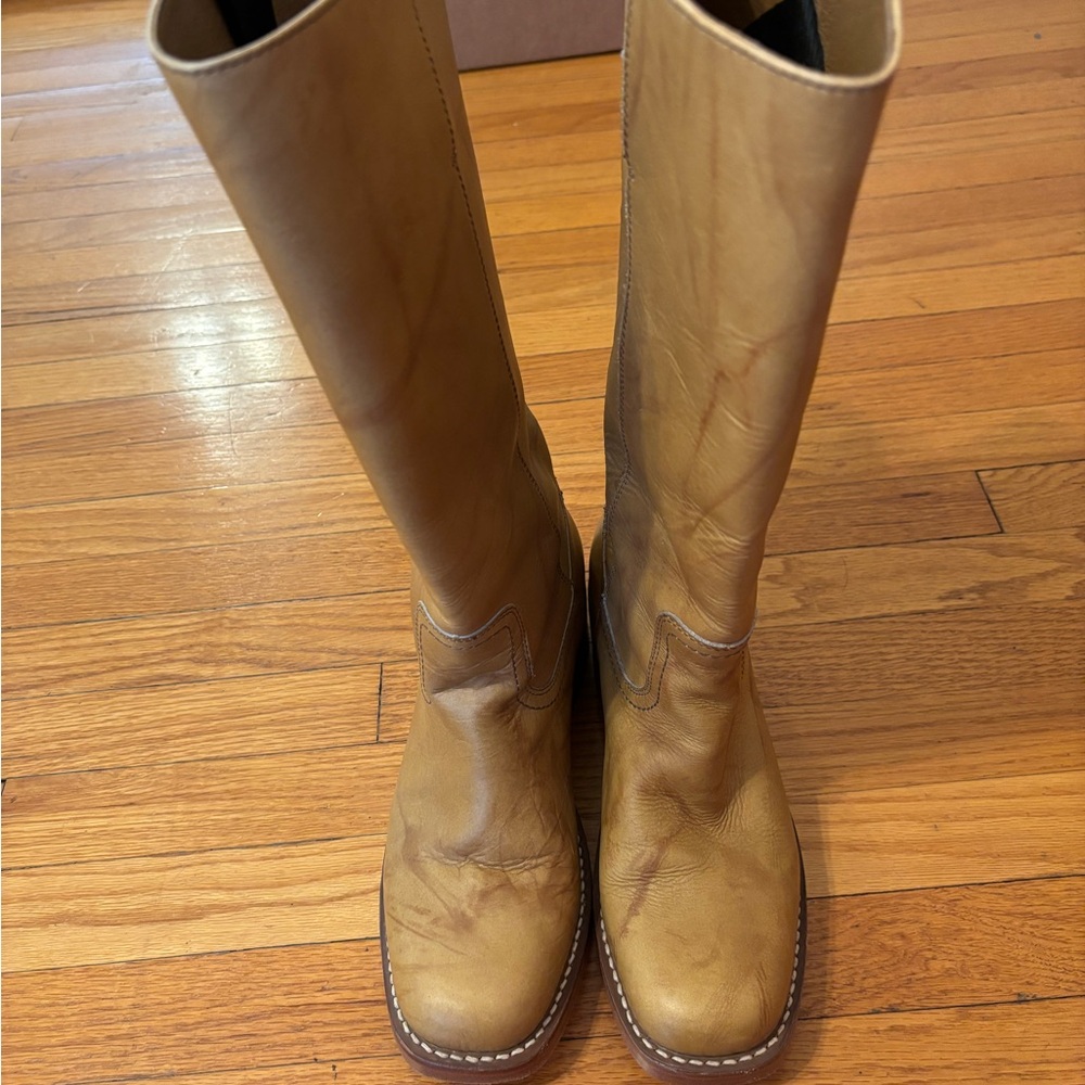 Frye campus banana boots 8